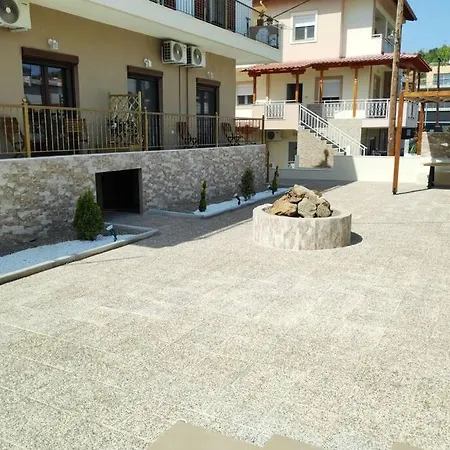 Theasis 5 Luxury With Sea View Apartmán
