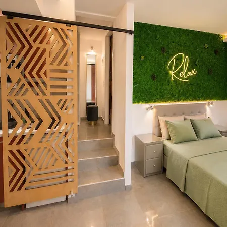 Apartmán Theasis 5 Luxury With Sea View *